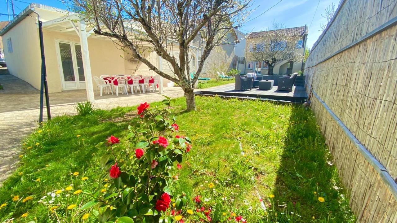 Coulounieix-Chamiers L'Escapade Perigourdine, Wifi, Parking, Netflix, Piscineヴィラ エクステリア 写真